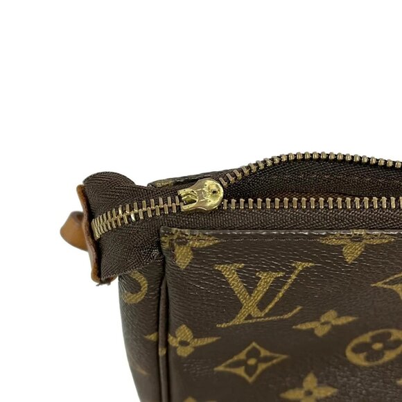 LOUIS VUITTON Pochette Accessoires M51980 Monogram - VI0929 Handbag - Picture 9 of 9